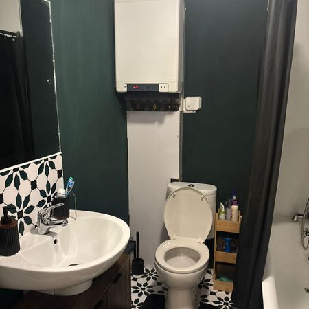 £750 PCM, Spacious One Bedroom First Floor Flat in Custom House, Dock View Road, Barry, Vale of Glamorgan, CF63 4AE - Photo 4