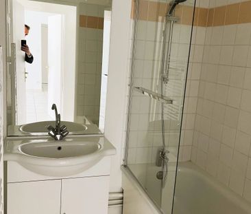 Location Appartement 2 pièces 47 m2 à Valenciennes - Photo 1