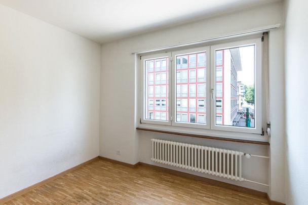 Grosszügige 3-Zimmerwohnung in attraktiver Innenstadt! - Photo 1