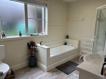 6a Elwyn Pl - Sunny townhouse in Avonhead - Photo 2