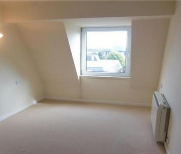 1 bedroom retirement property to rent - Photo 4