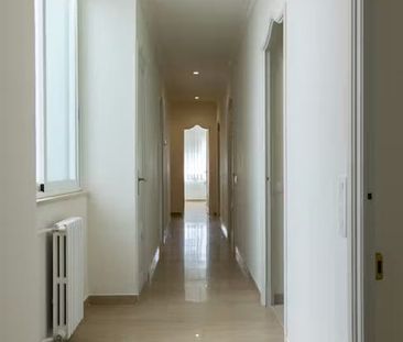 Carrer de Ciscar, Valencia, Valencian Community 46005 - Photo 5