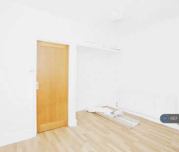1 bedroom maisonette to rent - Photo 5