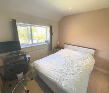 Price £2,295 pcm - Available 18/02/2026 - Unfurnished - Photo 4