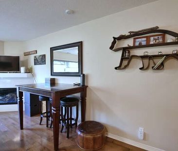 For Lease - 332 Mariners Way, Collingwood, Ontario - Photo 3