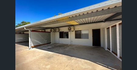 Tastefully Renovated Brick unit - Photo 5