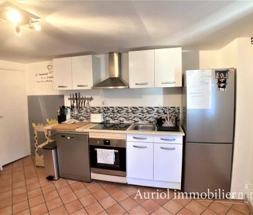 Location Appartement 2 pièces 67m² AURIOL 13390 - Photo 6