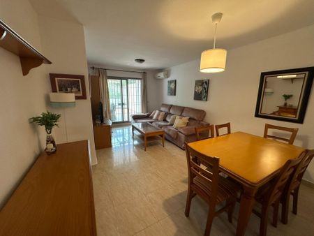 Apartamento planta baja en alquiler en Castillo de Sohail, Fuengirola - Photo 3