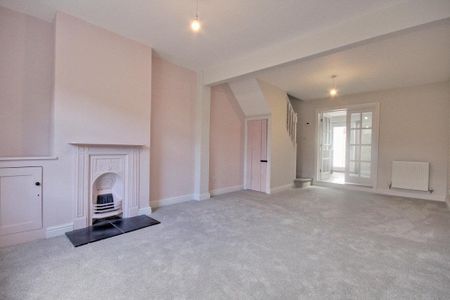 2 bedroom house to rent - Photo 2