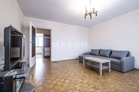 METRO, 3 pokoje, oddzielna kuchnia. - Фото 3