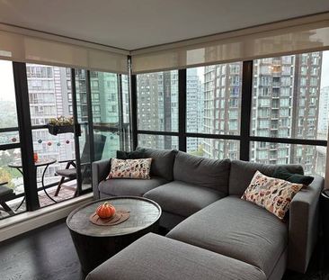 One bedroom and Den (or junior 2 bedroom) in the heart of Yaletown - Photo 4