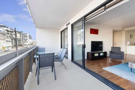 Stylish and Impressively Spacious - Photo 3