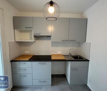 Location Appartement 1 pièce 29m² ST ETIENNE 42100 - Photo 4