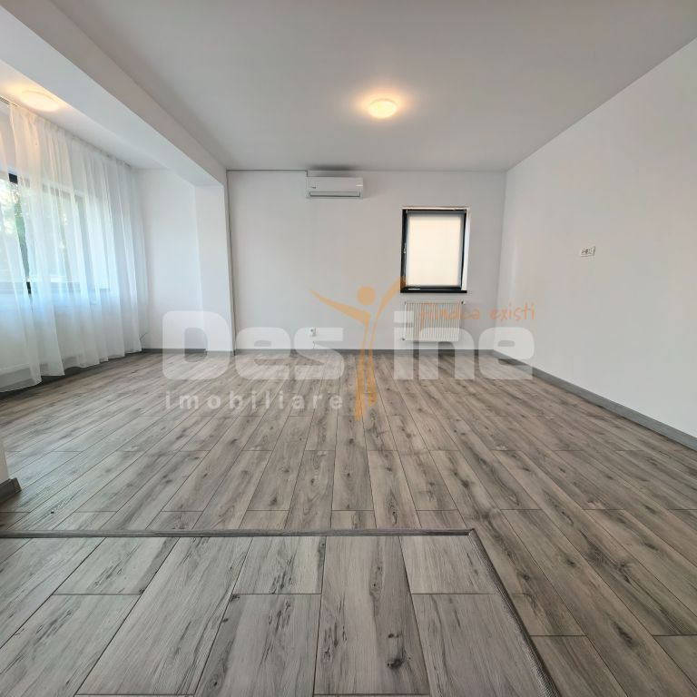 Vilă de închiriat cu 5 camere P+1 160 mp utili Copou - Photo 1