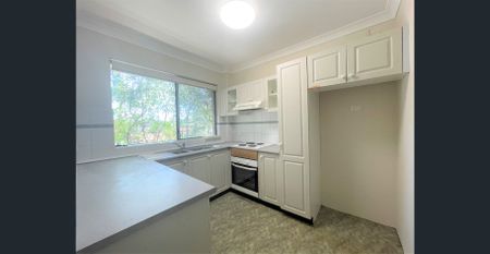 ELEGANT URBAN RETREAT! - Photo 3