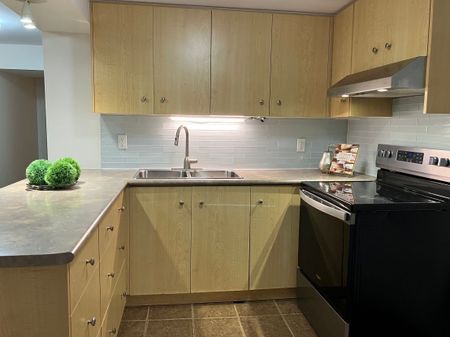 For Lease - 22 Hollister Road Unit# Lower Level, Toronto, Ontario - Photo 4