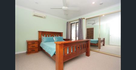 Family Home In Prime Location - Photo 2