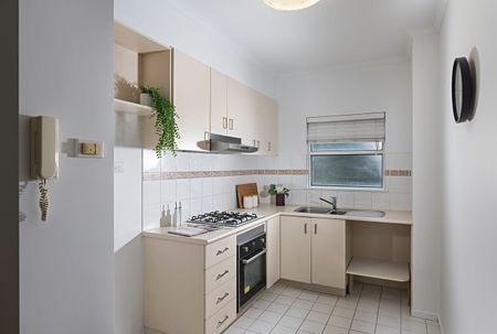 18/1066 Lygon Street, Carlton North VIC 3054 - Photo 5
