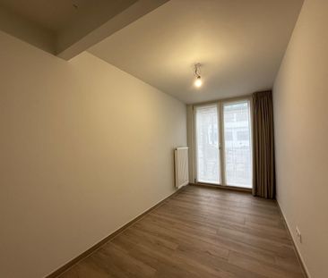 Modern appartement met twee slaapkamers - Photo 2