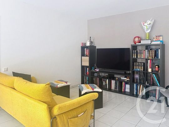 Location Appartement 4 pièces 79m² DIJON 21000 - Photo 1