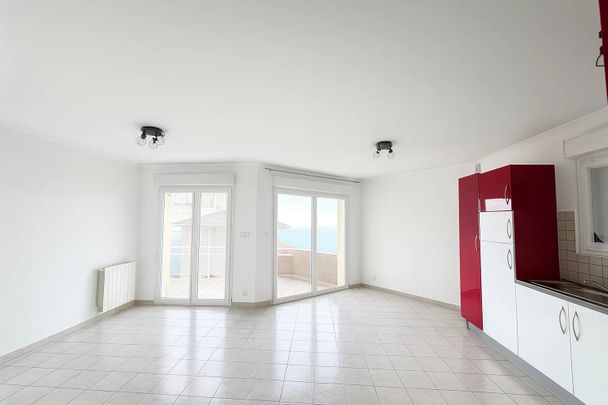 Location Appartement 2 pièces 45m² EVIAN LES BAINS 74500 - Photo 1