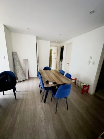 7 Potter st, Sydney - Photo 2