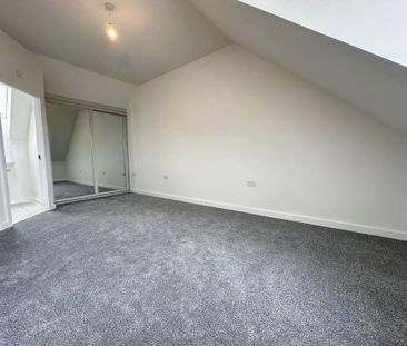 3 bedroom semi-detached house to rent - Photo 6