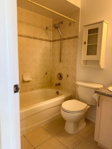 For Lease - 1496 Victoria Park Avenue Unit# 238, Toronto, Ontario - Photo 2