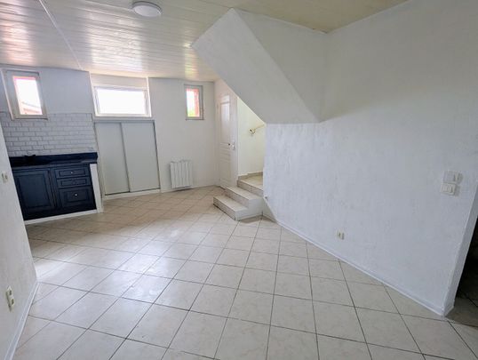 BOUC BEL AIR APPARTEMENT 3 PIECES TERRASSE ET PARKING, - Photo 1