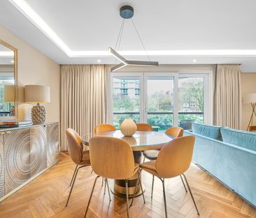 A Refined South Kensington Apartment with Garden Square Views - Photo 2