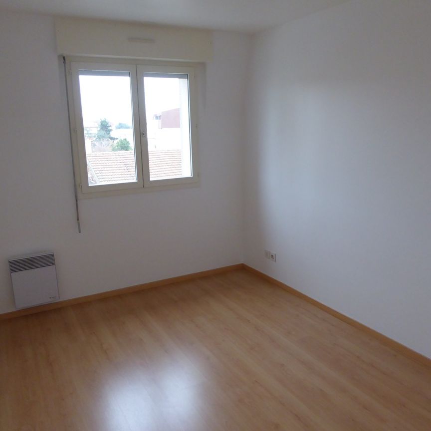 Location Appartement 2 pièces 49m² LE PERREUX SUR MARNE 94170 - Photo 1