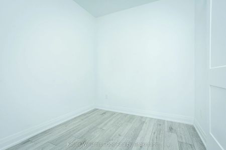 21 Park Street E #1017 - Photo 4