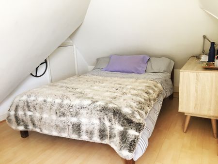 Room in a Shared Flat, Surrey Square, SE17 - Photo 2