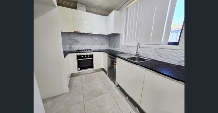 Modern & Stylish Granny Flat in a Prime Location!!! - Photo 2