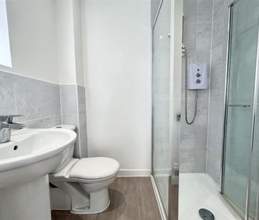 2 bedroom terraced house to rent - Photo 6