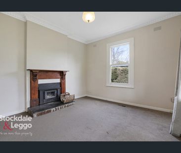 3 Bedroom Weatherboard on Half an Acre - Photo 1