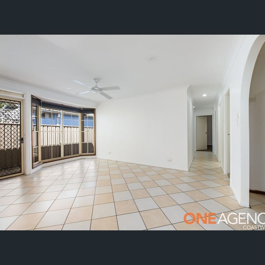 2/15 Pozieres Avenue, Umina Beach, NSW 2257 - Photo 1