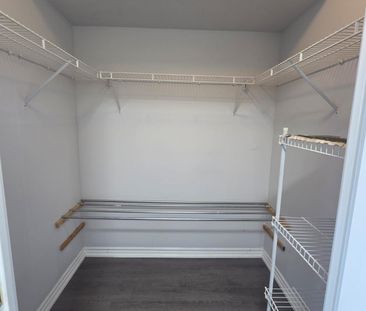 For Lease - 35 Kingsbridge Garden Circle Unit# 507, Mississauga, Ontario - Photo 6