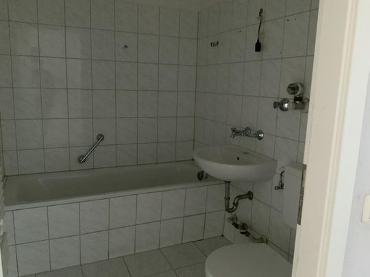 Zwei Zimmer mit Blick in die Ferne! Ab Februar 2026 - Photo 1