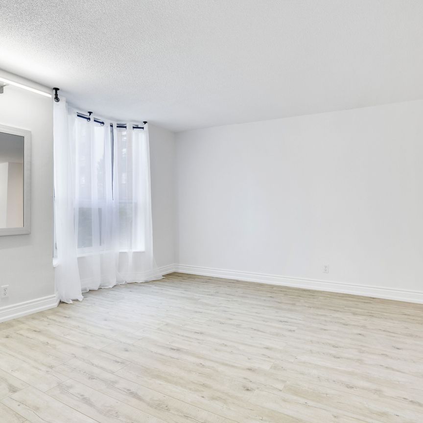 For Lease - 2951 Riverside Drive Unit# 113, Billings Bridge - Riverside Park and Area, Ontario - Photo 1