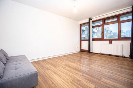 2 bedroom flat to rent - Photo 3