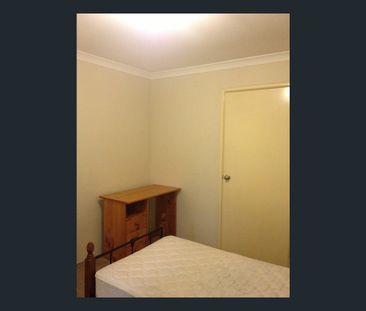 7 Deverell Way, Bentley, WA 6102 - Photo 6