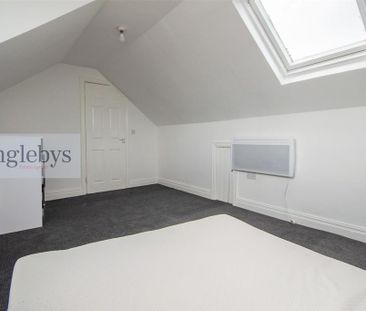 2 bedroom maisonette to rent - Photo 5