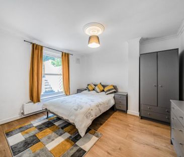 2 bedroom flat to rent - Photo 6