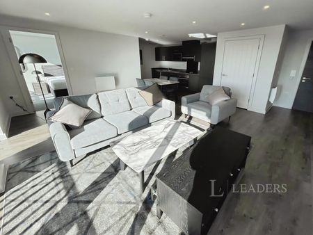 2 bedroom apartment to rent Castle Street, Luton, Bedfordshire, LU1 - Photo 2