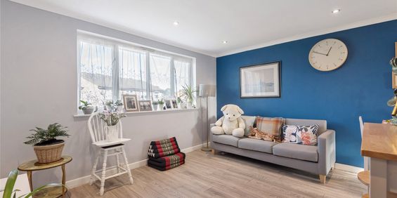 Medina Close, Wokingham Medina Close, Wokingham - Photo 3