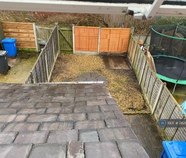 2 bedroom terraced house to rent - Photo 1