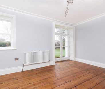 5 bedroom detached house to rent - Photo 5