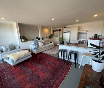 Sunny Apartment - Papamoa Beach - Photo 1