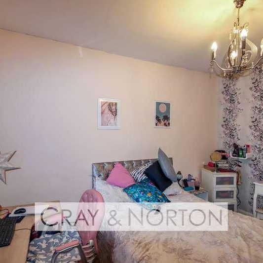 Lower Addiscombe Road, Addiscombe, CR0 - Photo 1